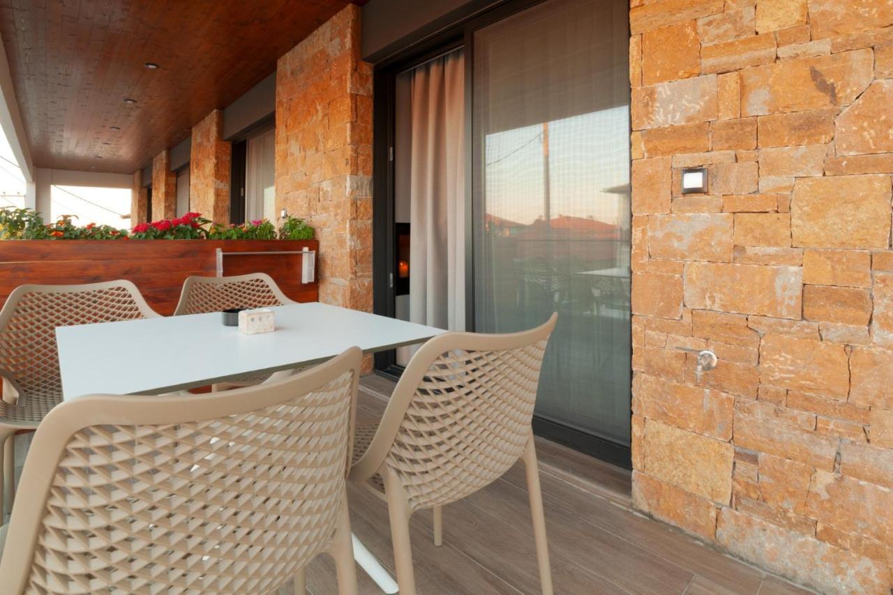 Lithos Suites - Nikiti Halkidiki Exterior foto